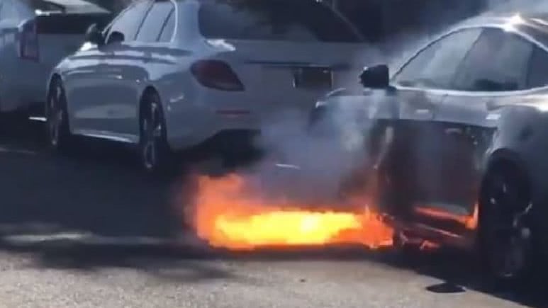 West Wing actress shares footage of her Tesla spontaneously bursting into flames