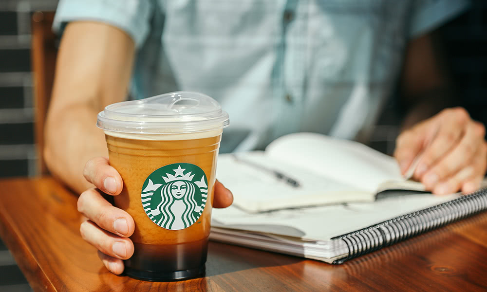 Starbucks are banning all plastic straws worldwide
